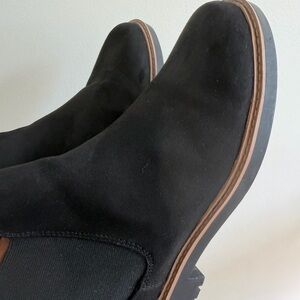 Esprit Black Chukka Boots